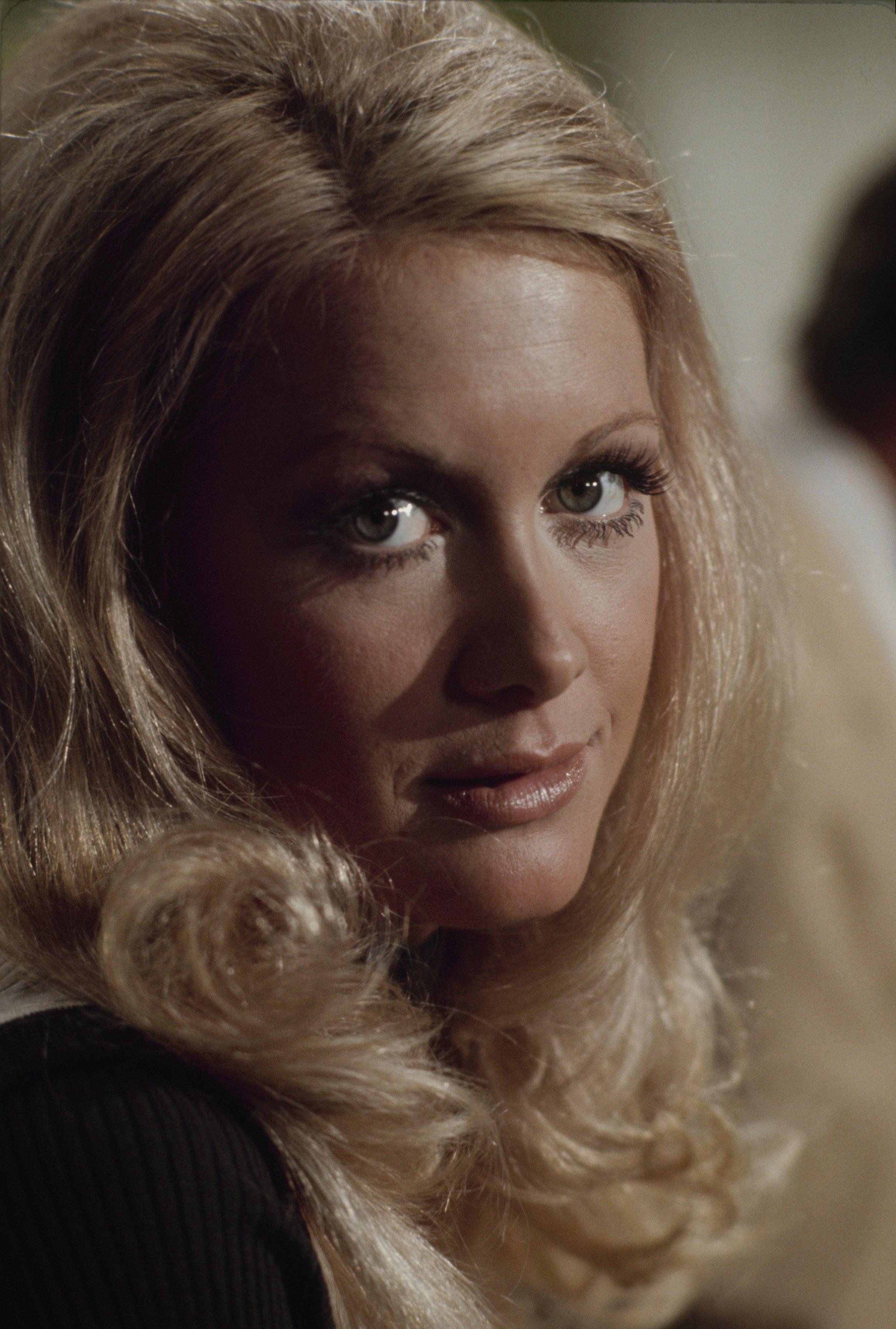 Joan Van Ark on the set of "Love American Style," 1972 | Source: Getty Images